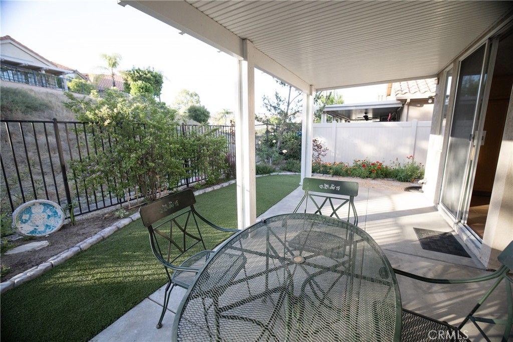 40429 Via Camposeco Property Photo 17