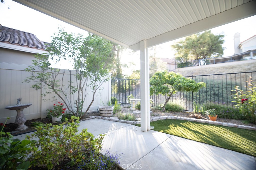 40429 Via Camposeco Property Photo 21