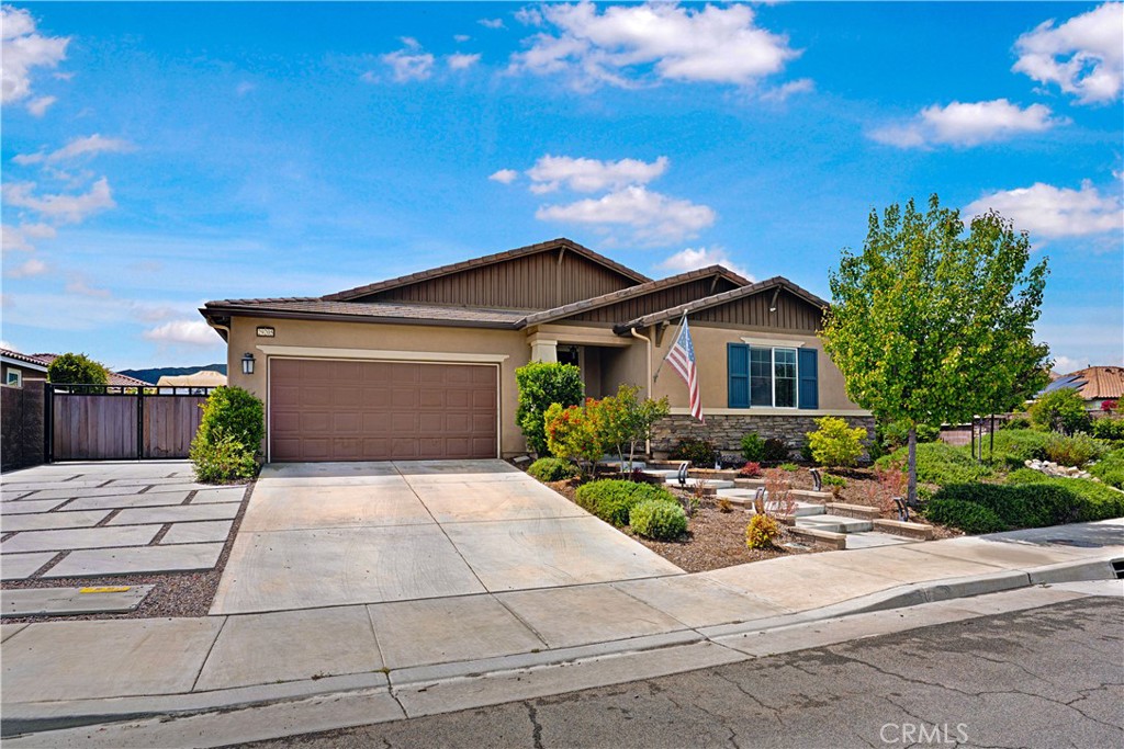 29205 Catalpa Property Photo 1