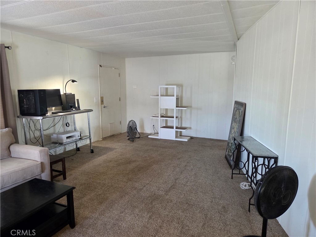 51555 Monroe 1 Property Photo 2