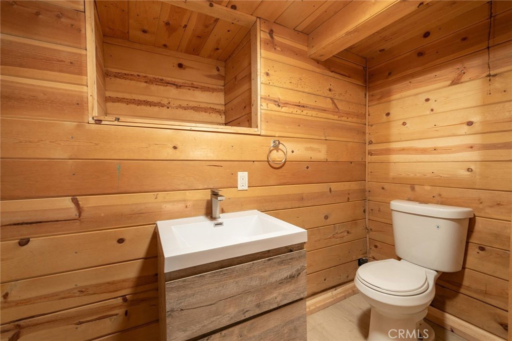 21818 Vista Road Property Photo 21