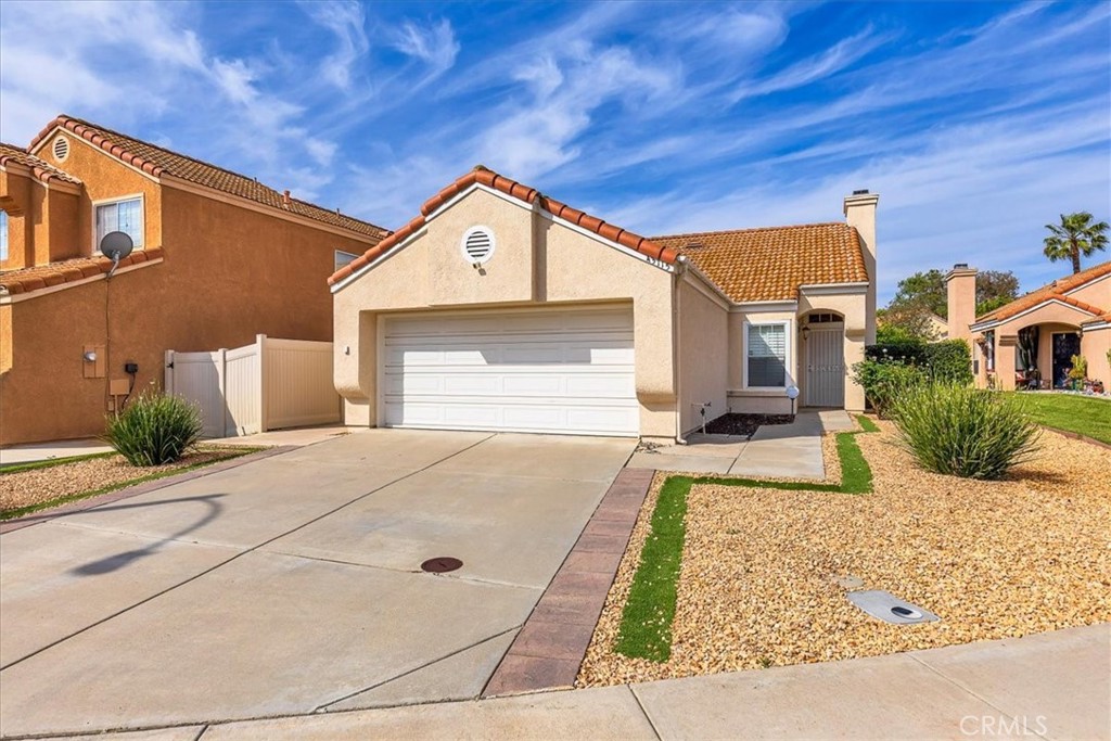 43115 Corte Landeros Property Photo 1