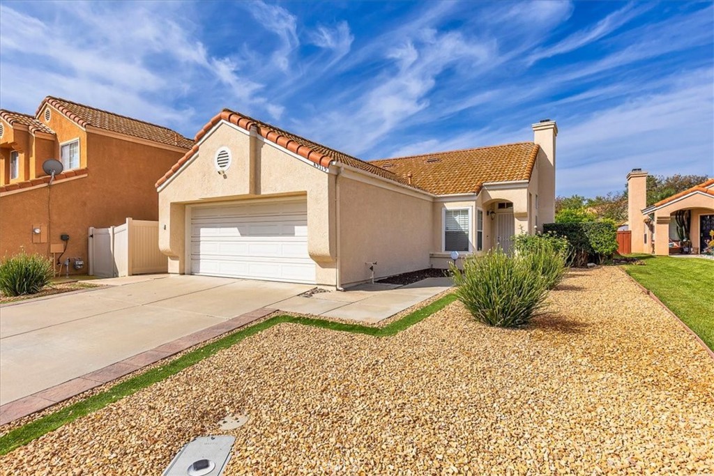 43115 Corte Landeros Property Photo 3