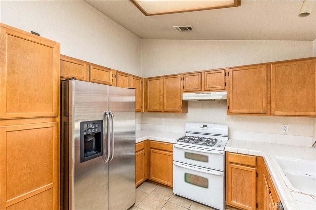 43115 Corte Landeros Property Photo 11