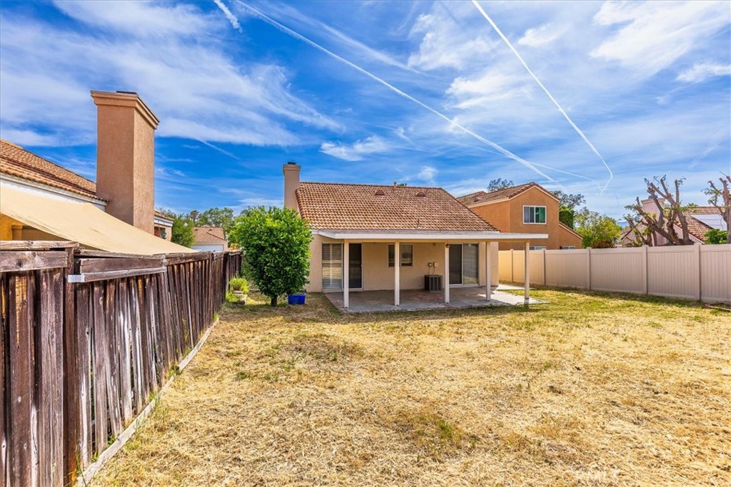 43115 Corte Landeros Property Photo 18
