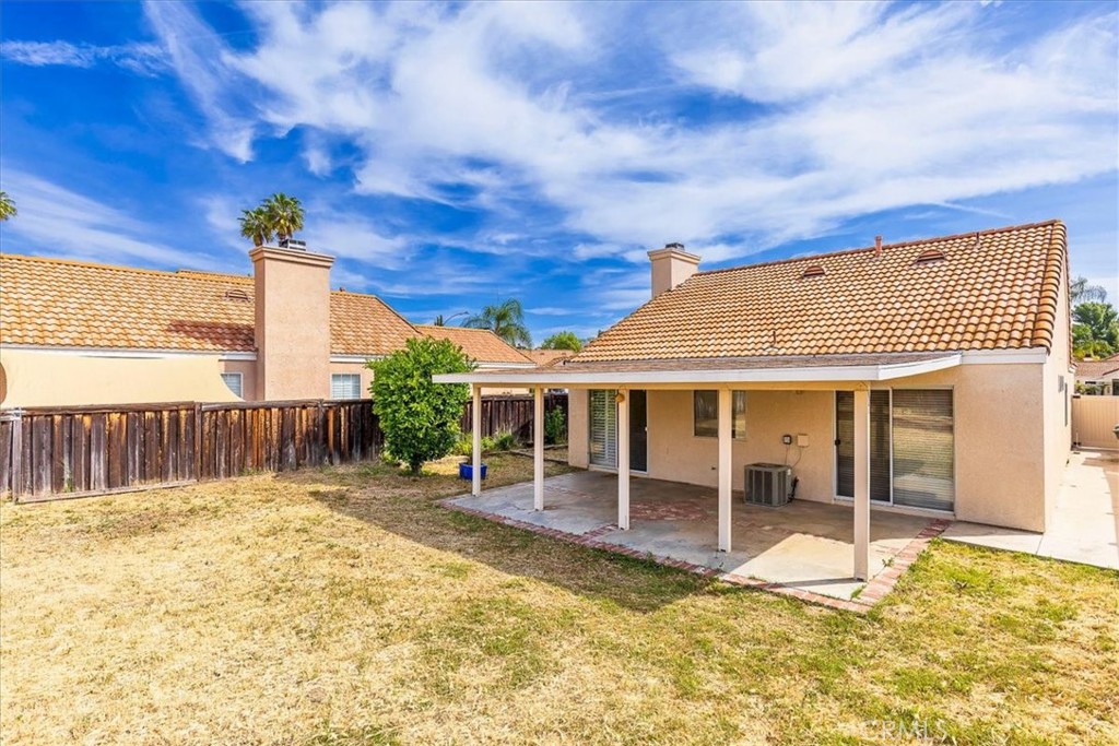 43115 Corte Landeros Property Photo 21