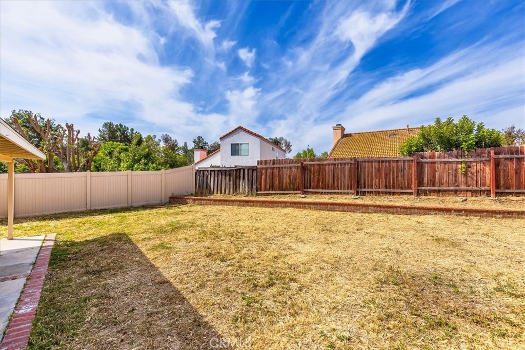 43115 Corte Landeros Property Photo 23