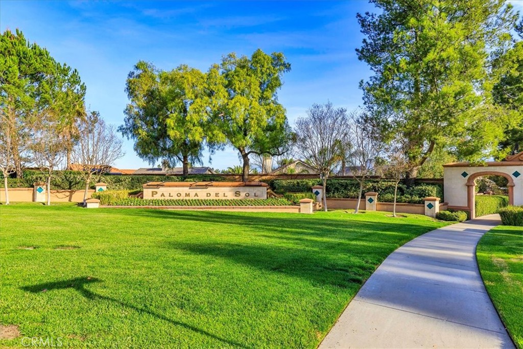 43115 Corte Landeros Property Photo 29