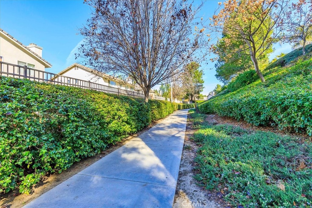 43115 Corte Landeros Property Photo 33