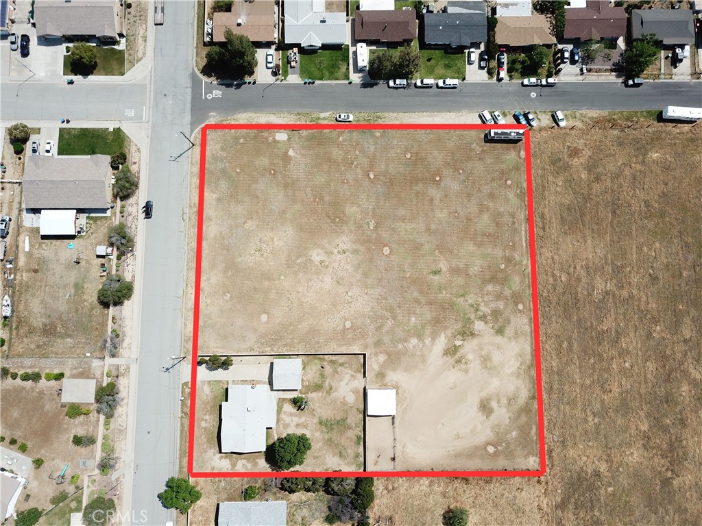 514 E Victory Avenue Property Photo 49