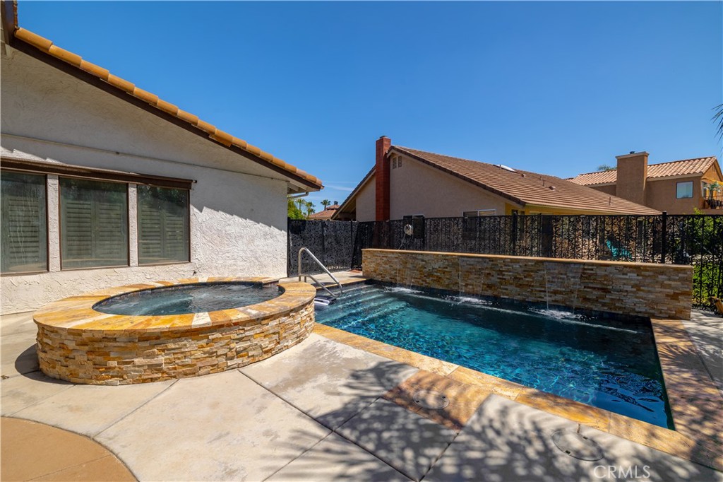 22835 Water View Drive Property Photo 33