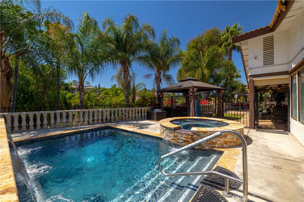 22835 Water View Drive Property Photo 34