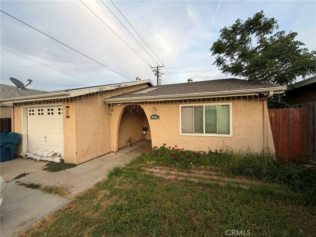 33070 Lorimer Property Photo 2