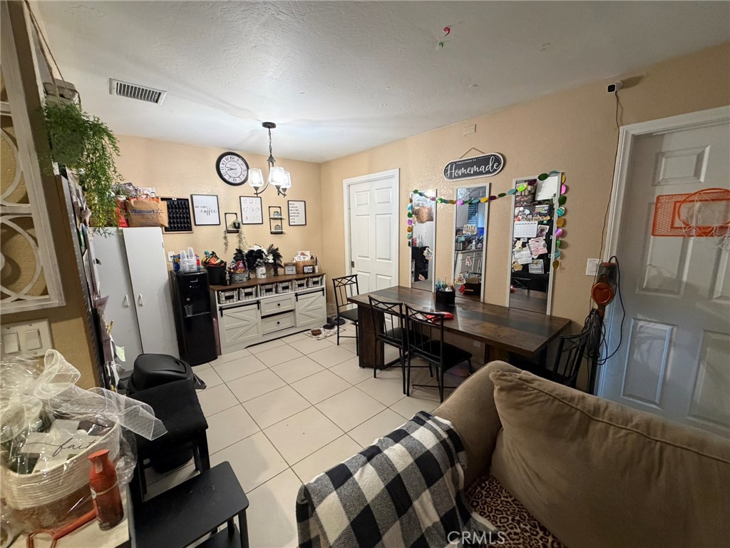33070 Lorimer Property Photo 5