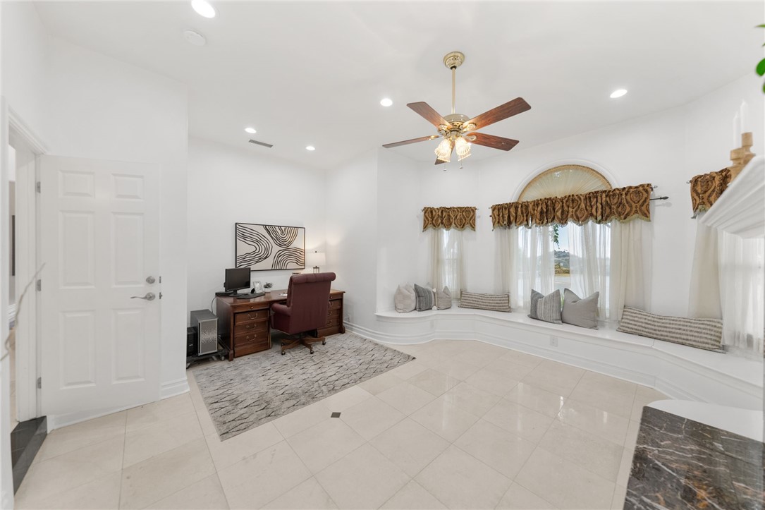 43110 Palamino Circle Property Photo 25