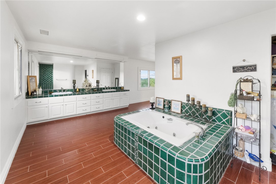 43110 Palamino Circle Property Photo 43