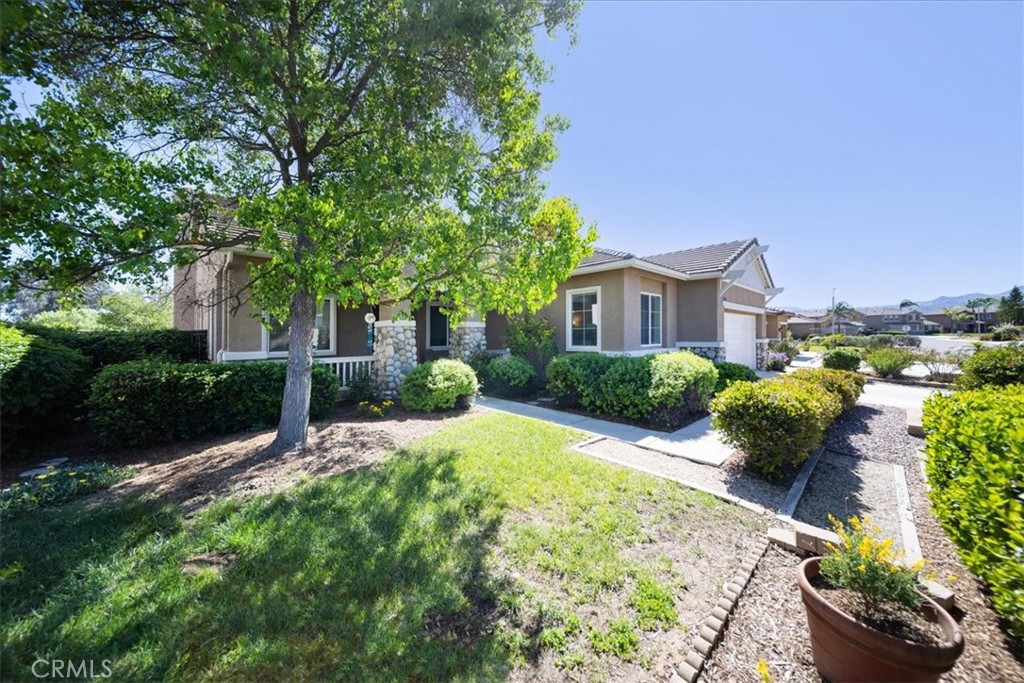 41670 Grand View Property Photo 2