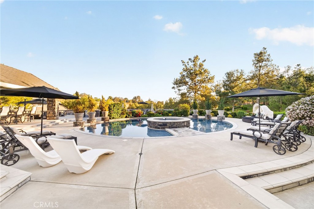 41515 Via Del Monte Property Photo 34