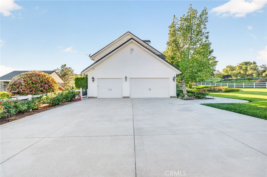 41515 Via Del Monte Property Photo 41