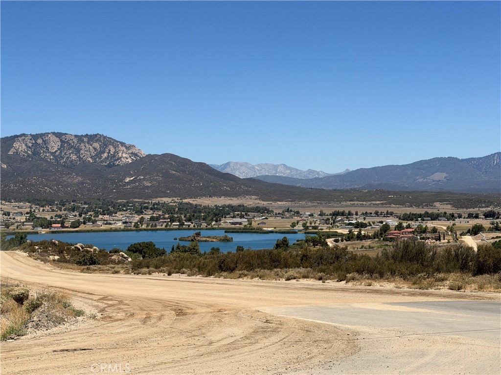 41577 Rolling Hills Property Photo 7