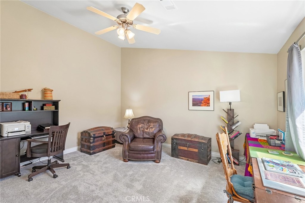 41577 Rolling Hills Property Photo 13