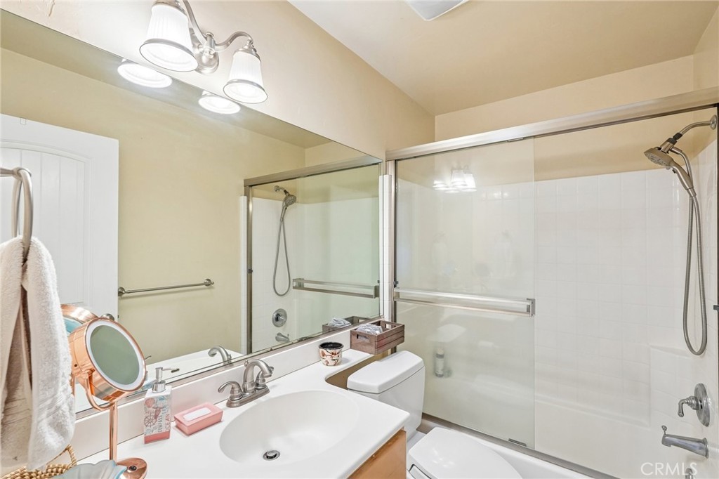 41577 Rolling Hills Property Photo 24