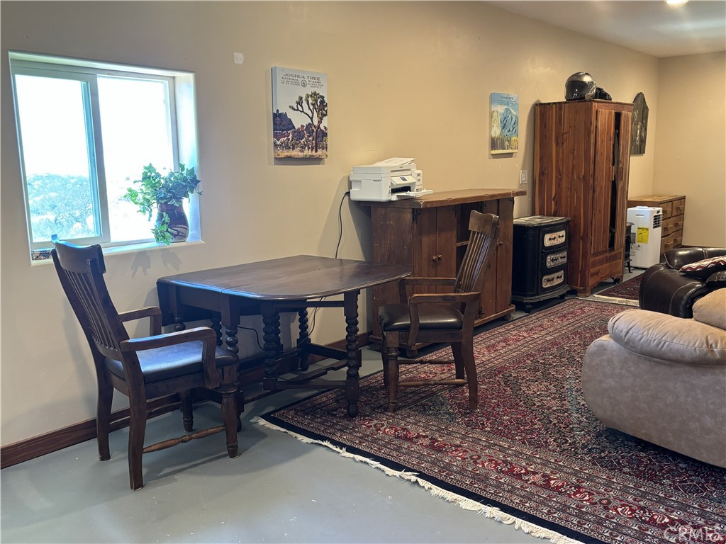 41577 Rolling Hills Property Photo 33