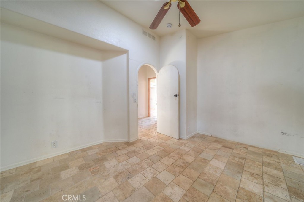 37440 Old Forest Property Photo 41
