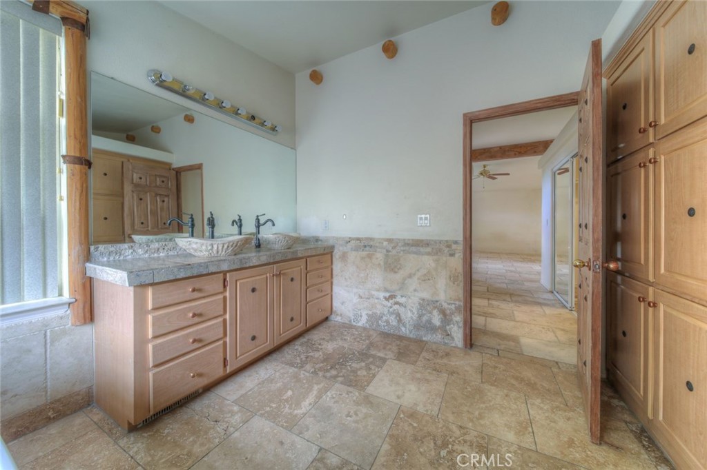 37440 Old Forest Property Photo 56