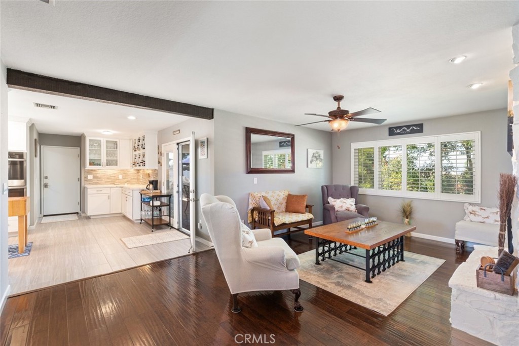 40265 Paseo Sereno Property Photo 11