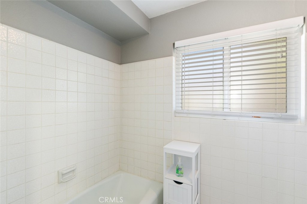 40265 Paseo Sereno Property Photo 27