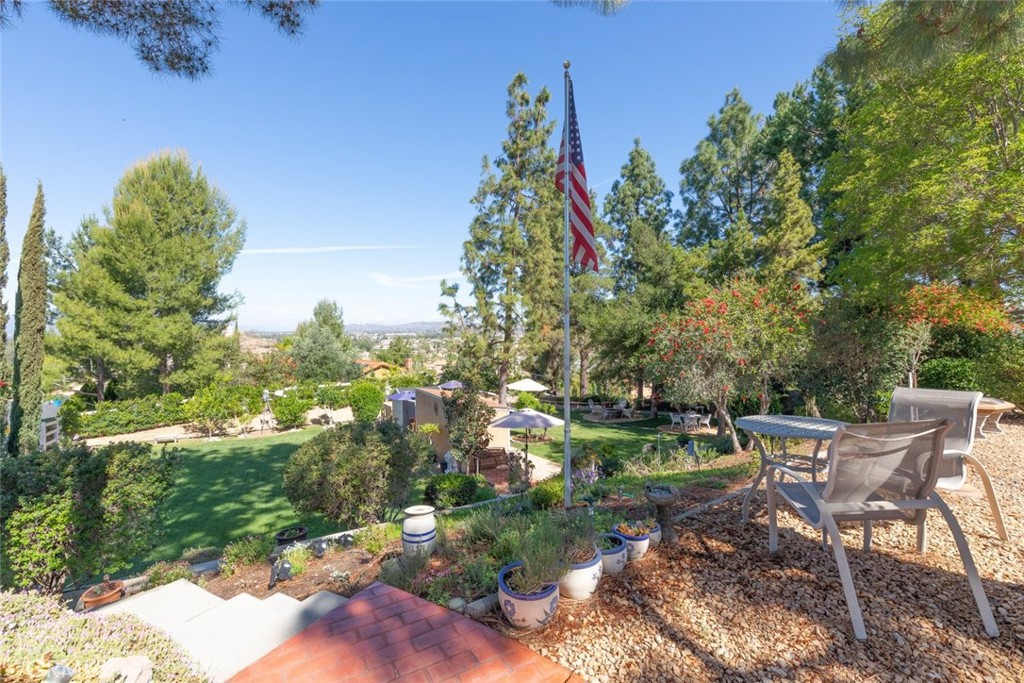 40265 Paseo Sereno Property Photo 37
