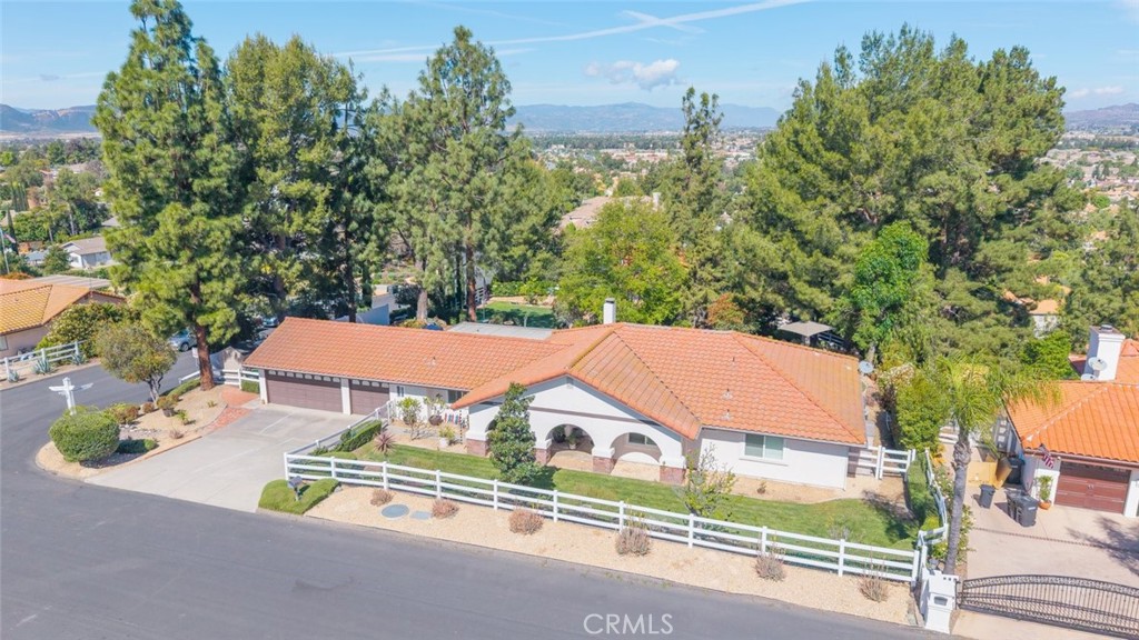 40265 Paseo Sereno Property Photo 54