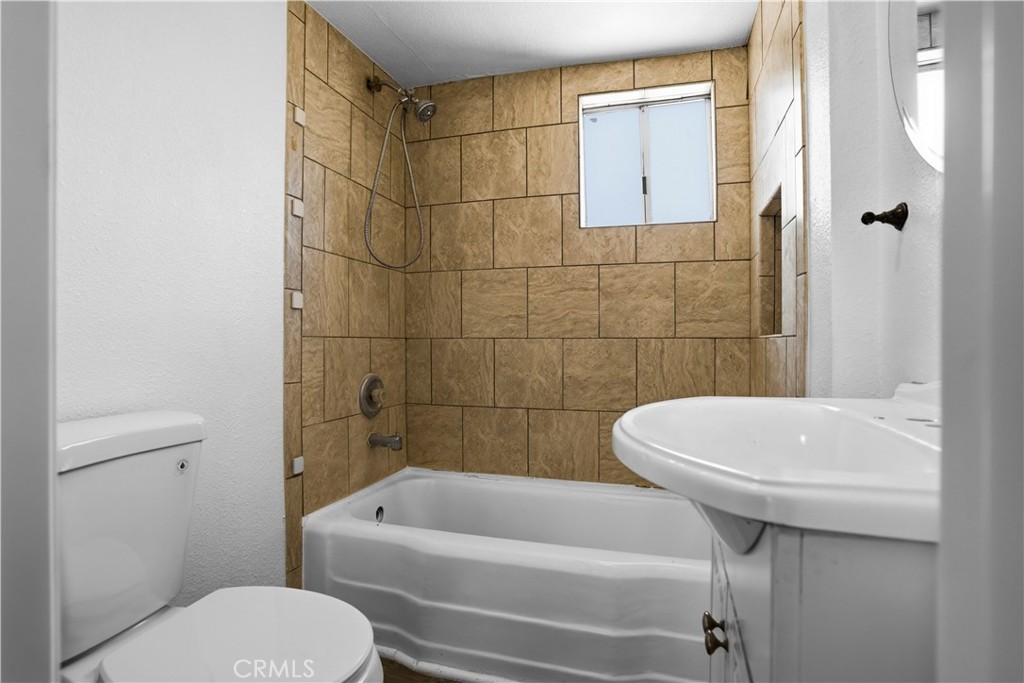 7081 Valley Way Property Photo 17