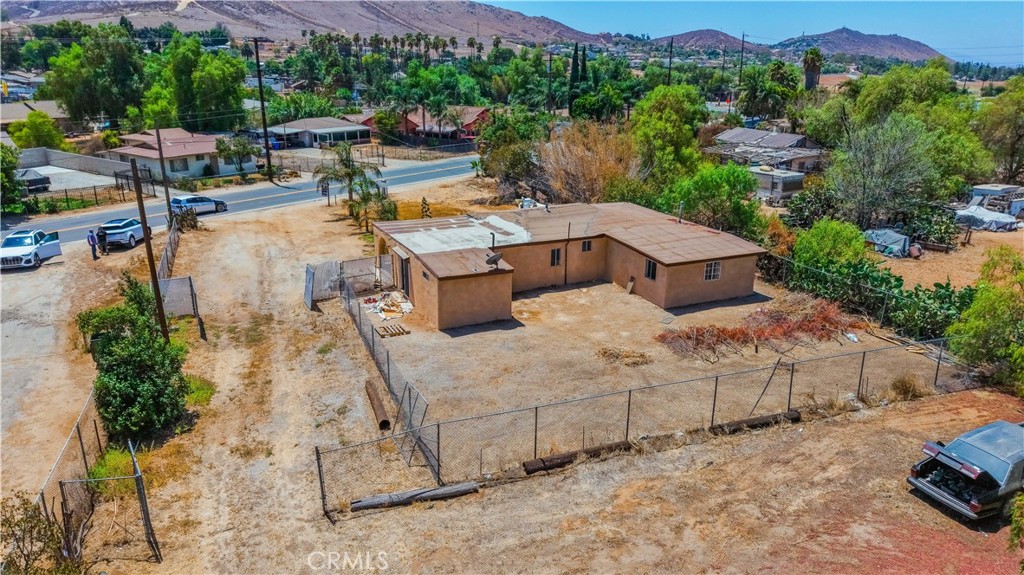 7081 Valley Way Property Photo 24