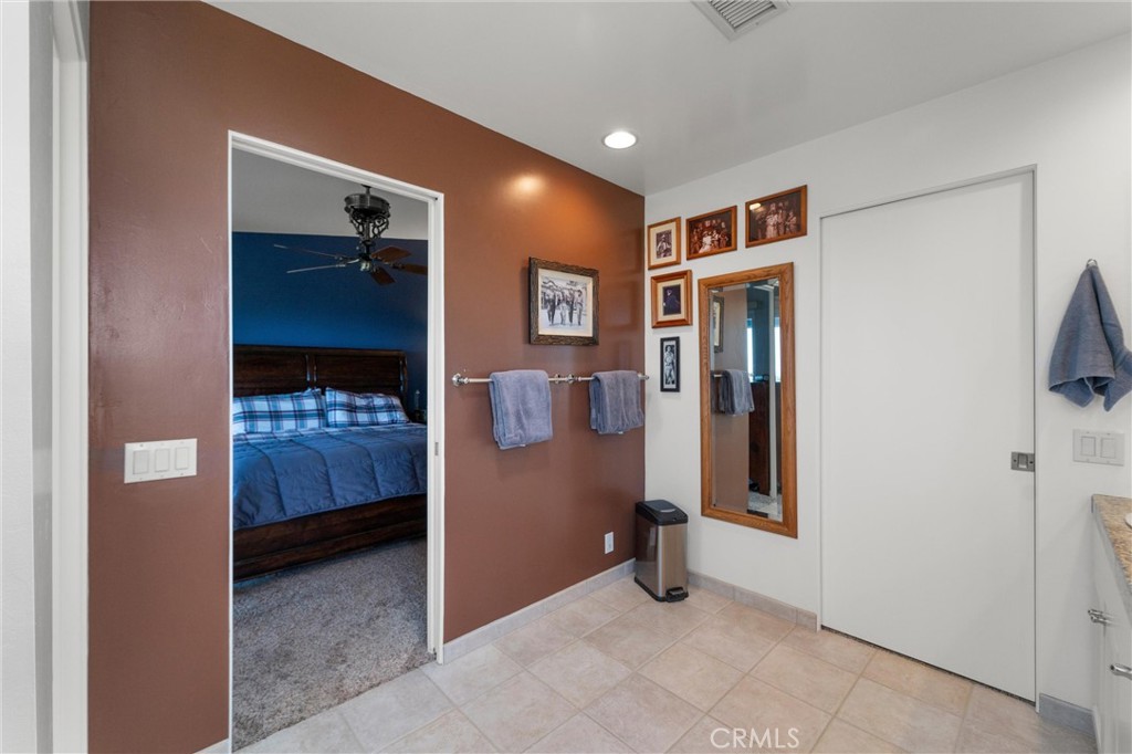 40230 Crazy Horse Canyon Road Property Photo 32