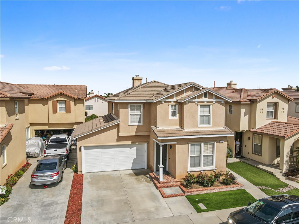 255 Roxanne Lane