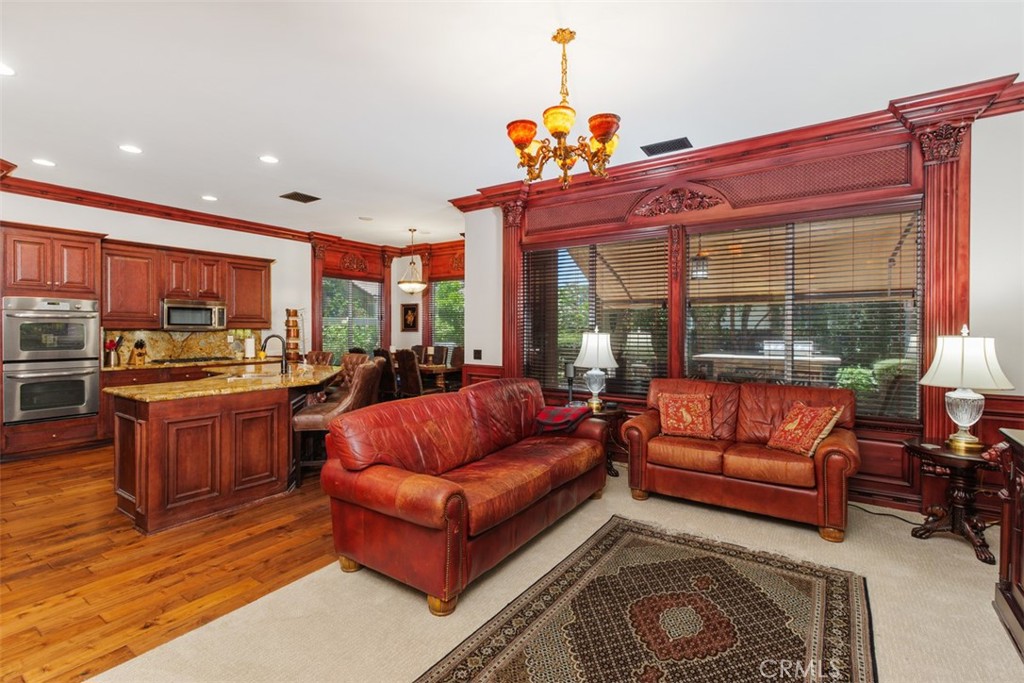 29507 Winding Brook Drive Property Photo 14