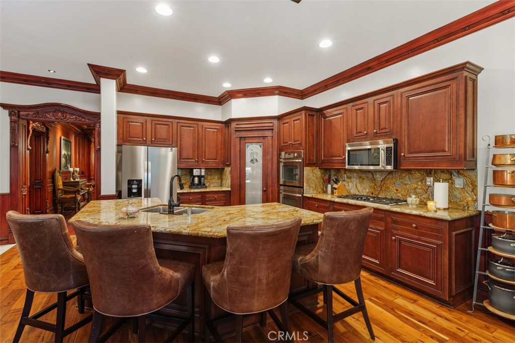 29507 Winding Brook Drive Property Photo 17