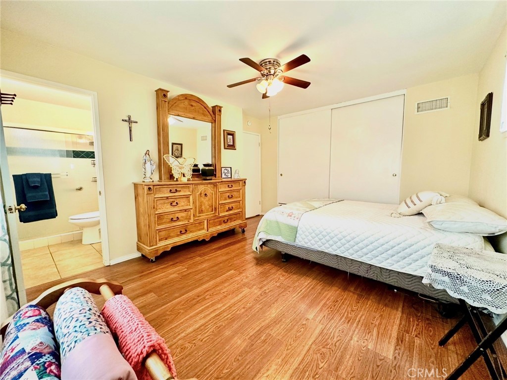 200 Mary Lane Property Photo 6