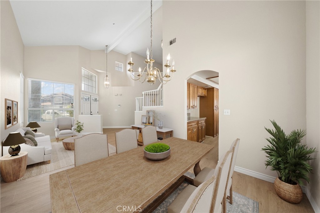 13734 Hillcrest Property Photo 4