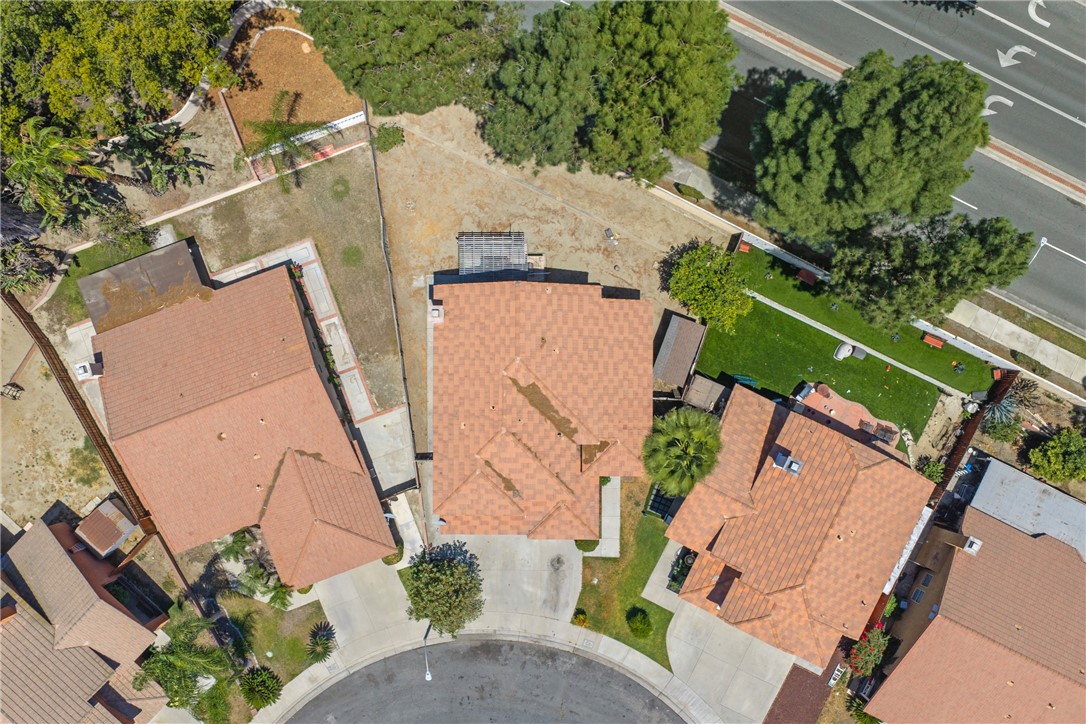 13734 Hillcrest Property Photo 15