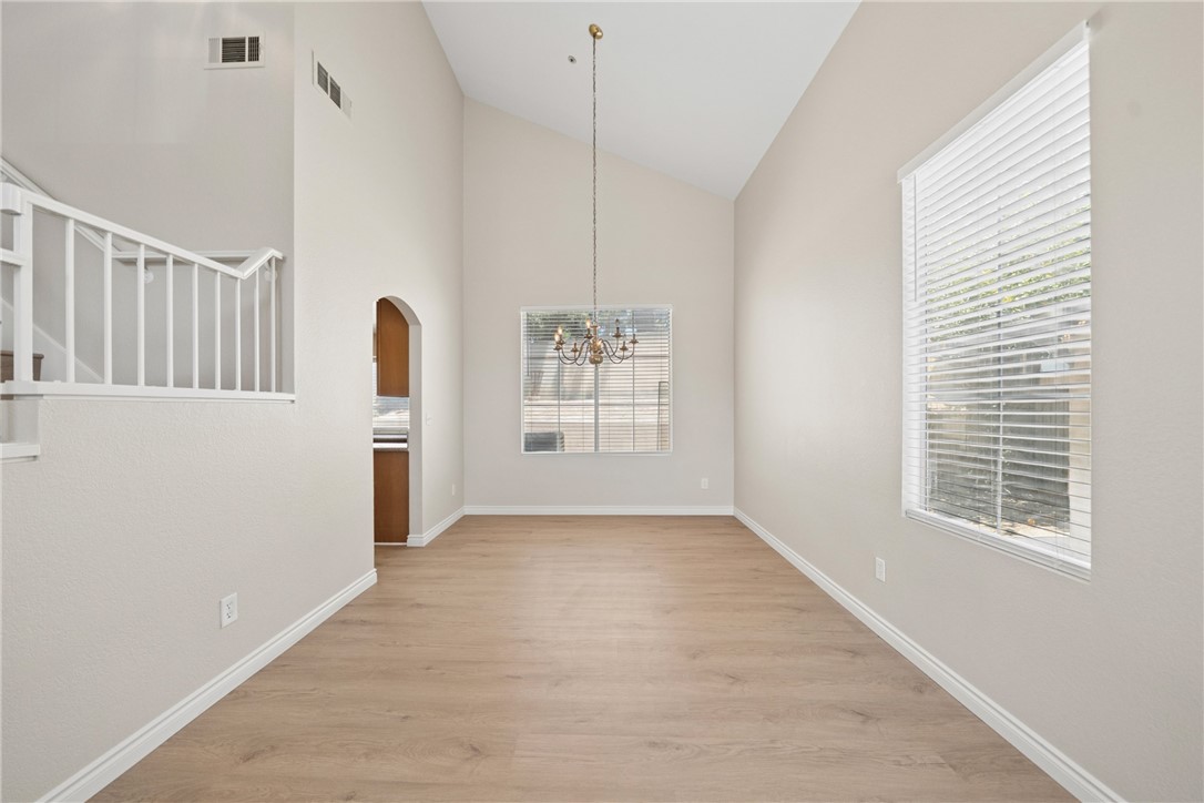 13734 Hillcrest Property Photo 18