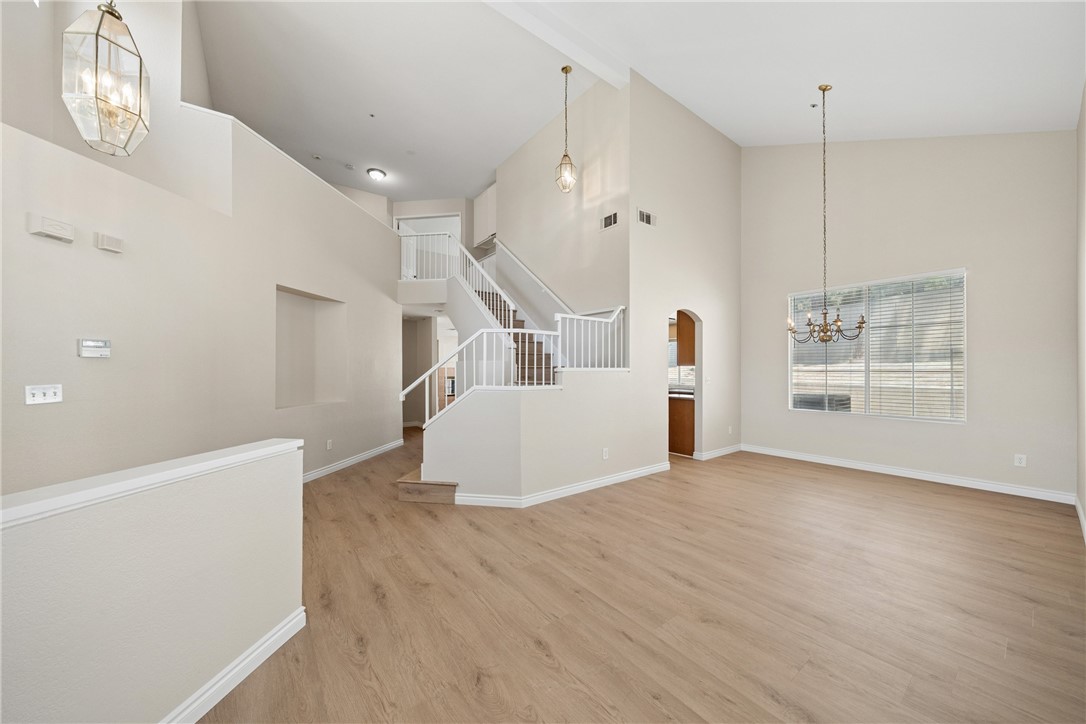 13734 Hillcrest Property Photo 19