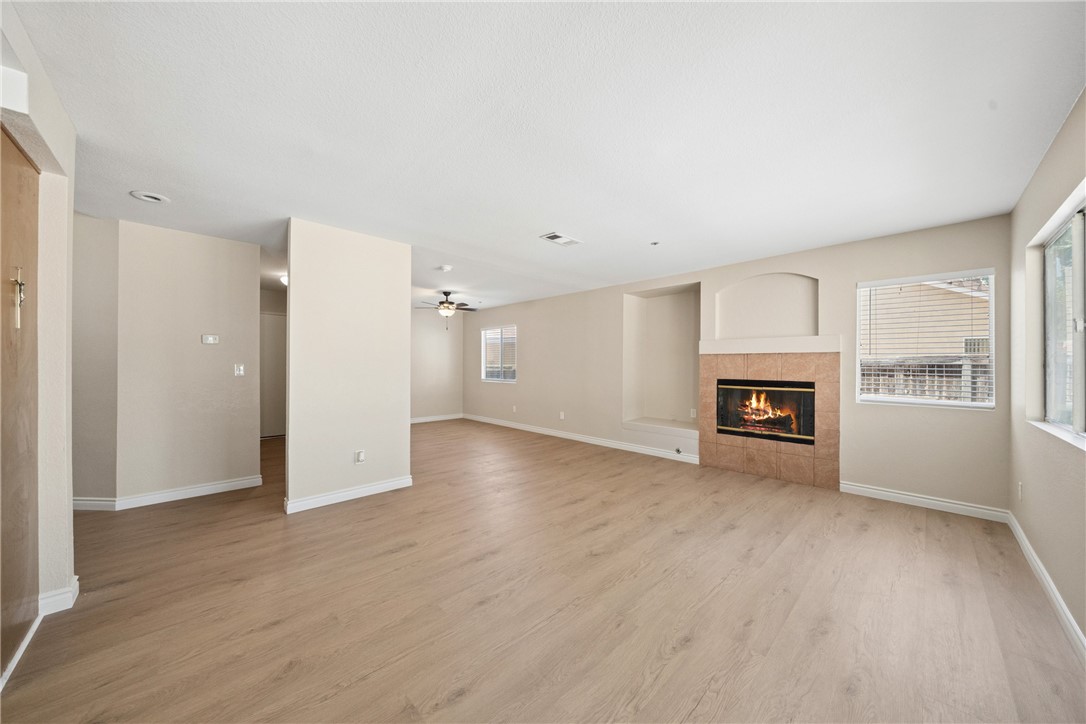 13734 Hillcrest Property Photo 28