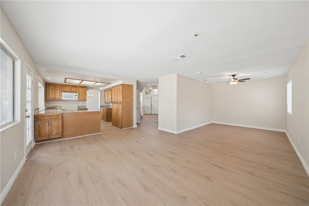 13734 Hillcrest Property Photo 29