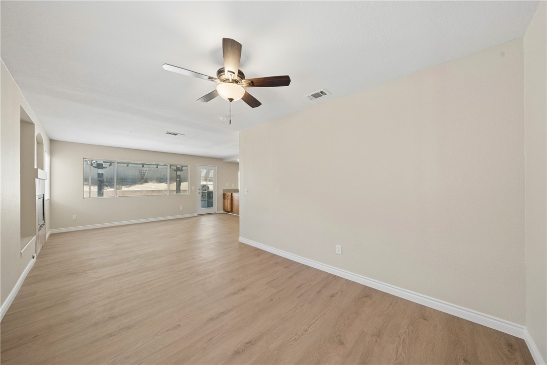 13734 Hillcrest Property Photo 30