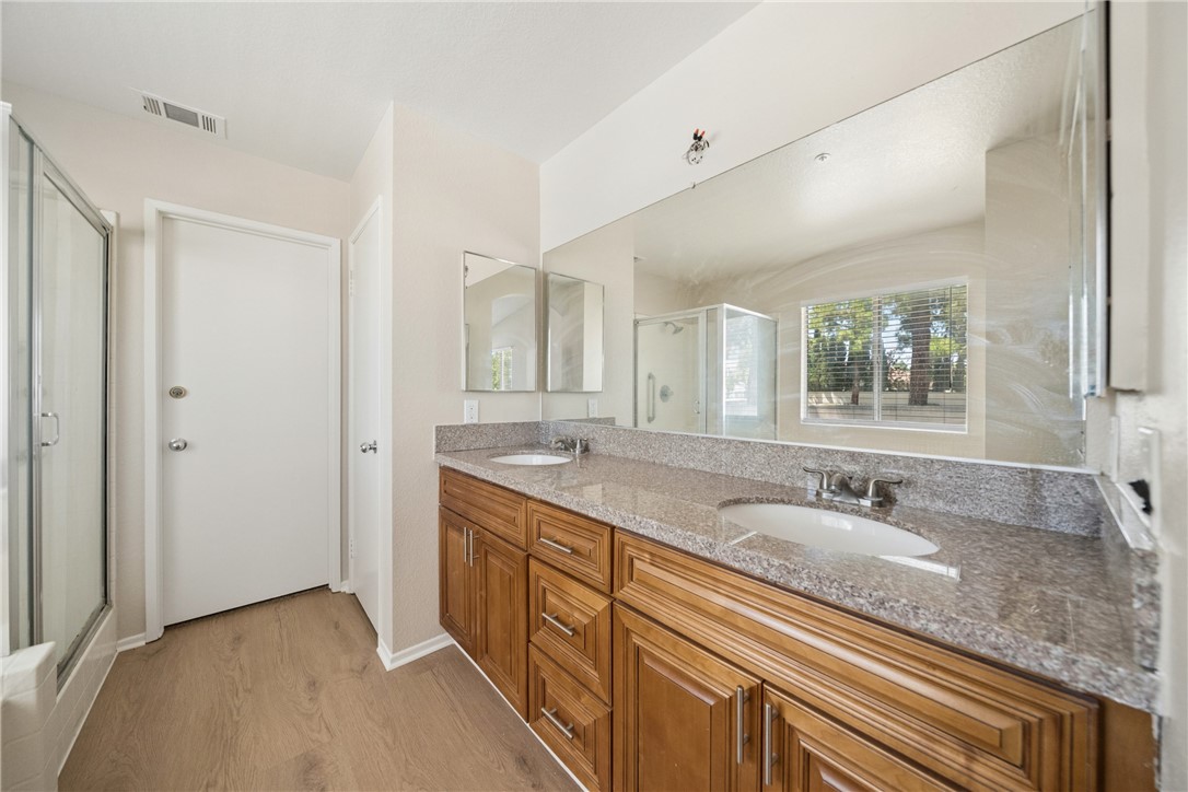 13734 Hillcrest Property Photo 38