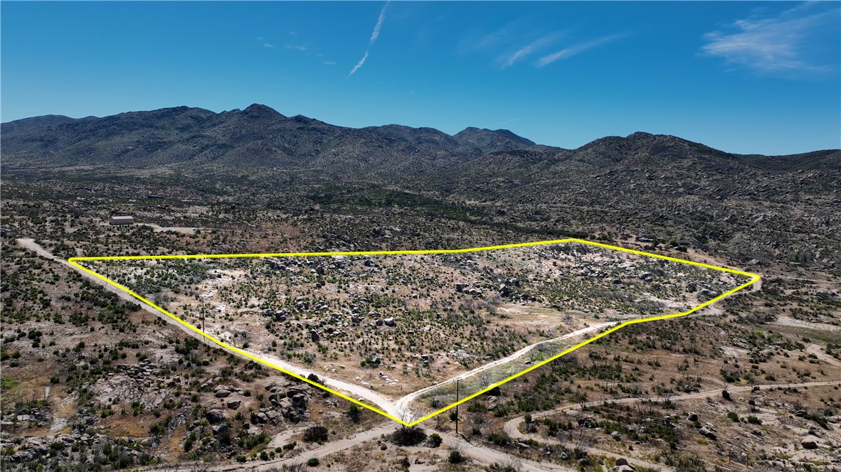 1 Tule Peak Road Property Photo 8