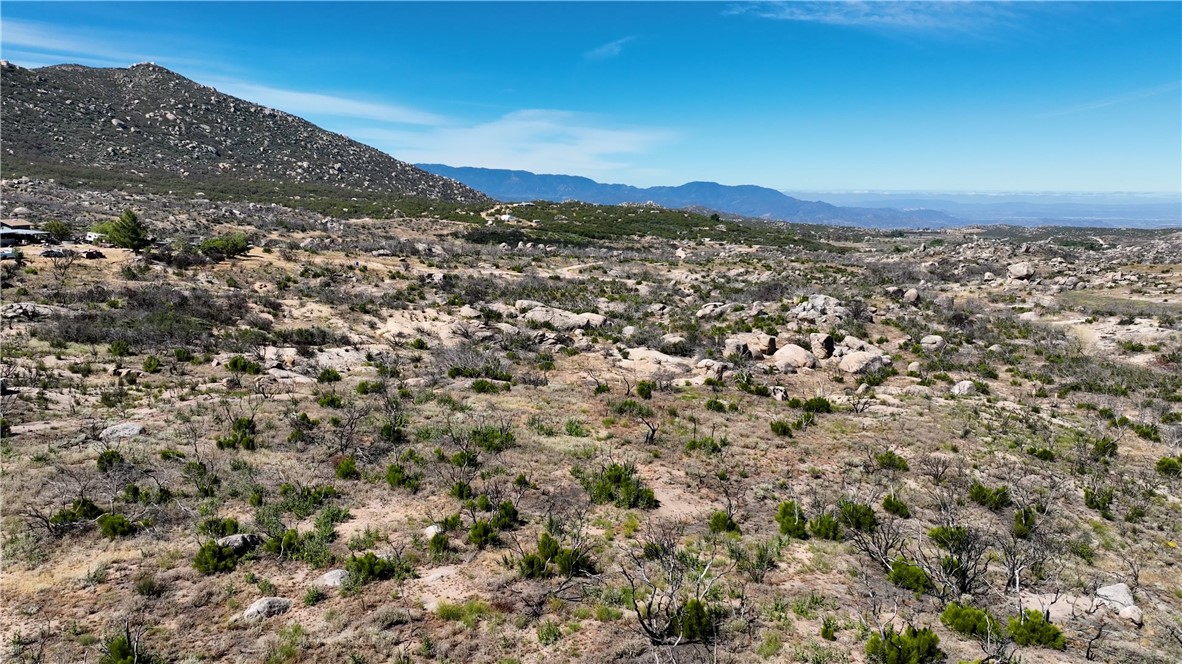 1 Tule Peak Road Property Photo 13